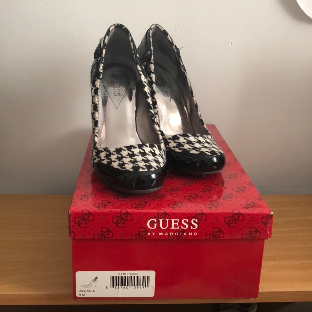 Guess Houndstooth Pumps